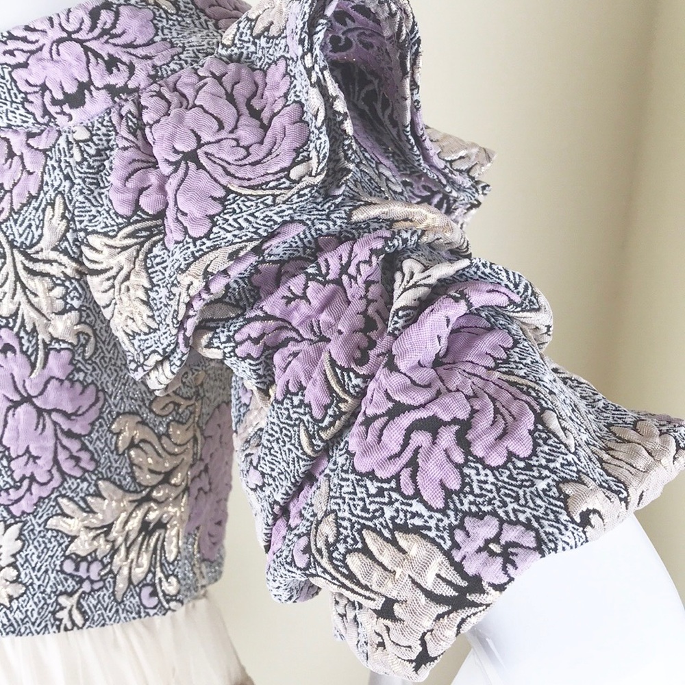 SALE! “Selina” Ruffle Sleeve Crop Top - Picture 3 of 3